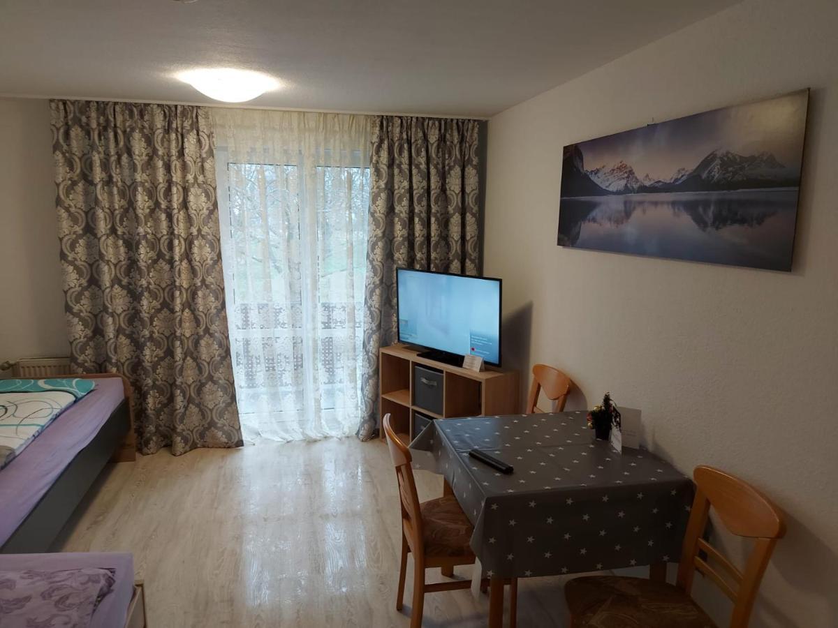Apartment Homburg Uni-Naehe Buitenkant foto